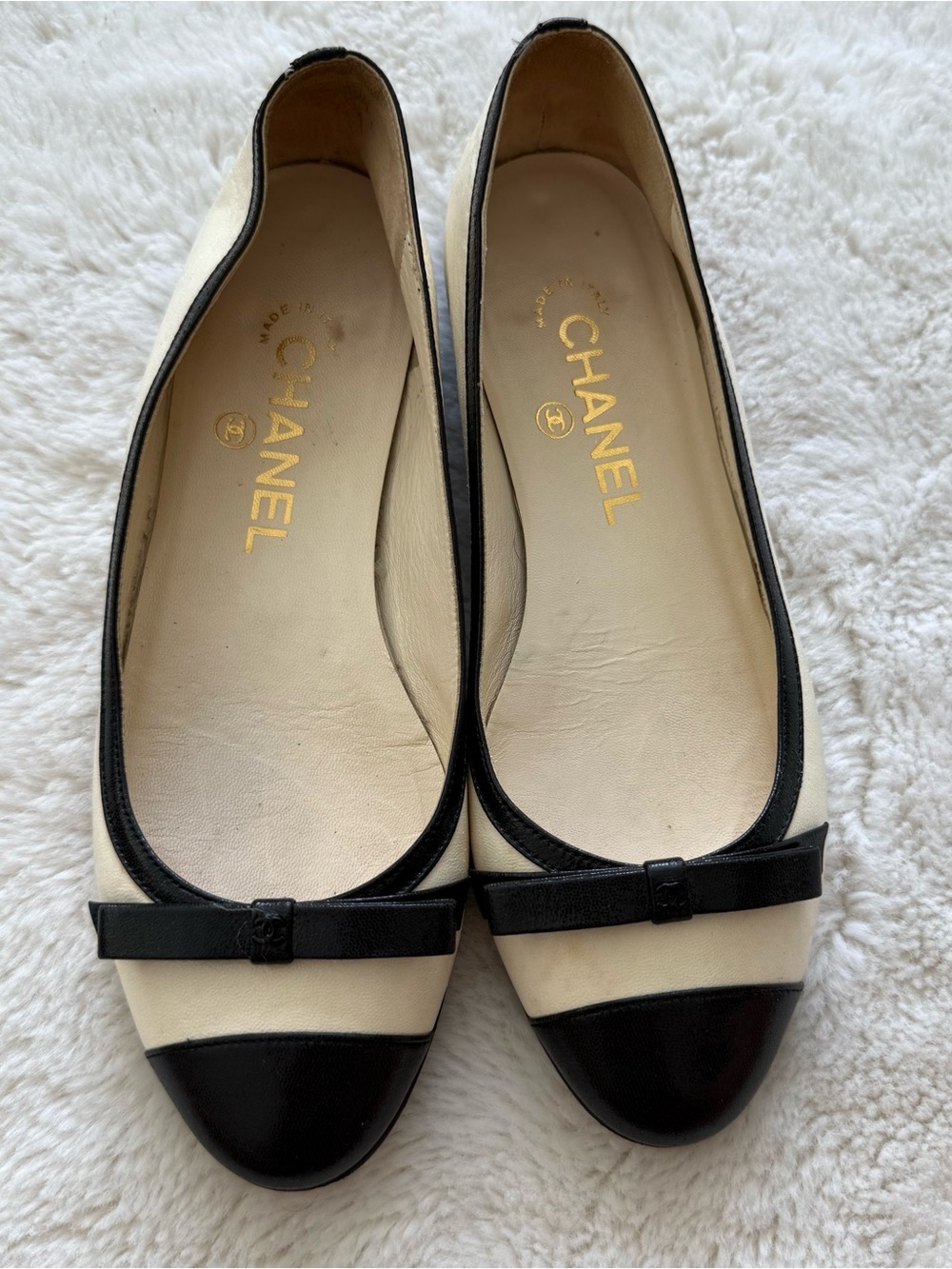 CHANEL women ballet shoes black/white size 36 EU Authentic